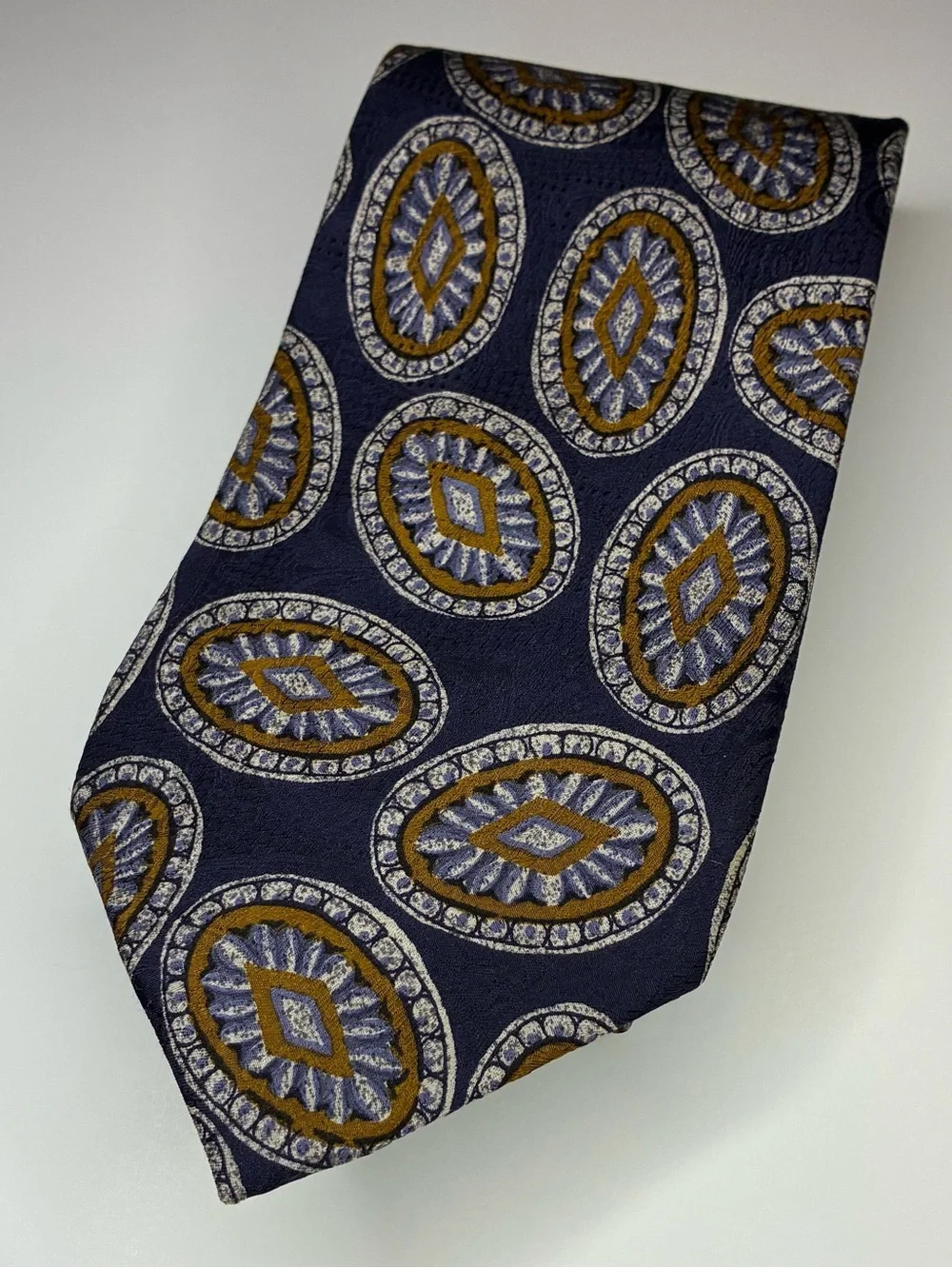 ERMENEGILDO ZEGNA 100% SILK MENS TIE -Dark Tone Paisley-Made in ITALY-  56 Inch